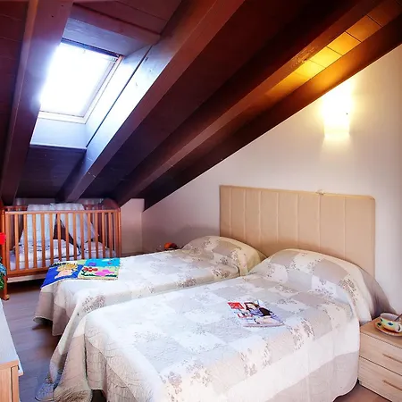 Apartman 4 Village Centre Homes With Pool-by Italian Terraze, Spese, Sopra Spese, Spese Ii Lenno