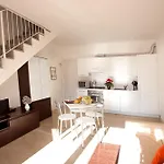 4 Village Centre Homes With Pool-by Italian Terraze, Spese, Sopra Spese, Spese Ii شقة لينّو