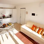 شقة 4 Village Centre Homes With Pool-by Italian Terraze, Spese, Sopra Spese, Spese Ii