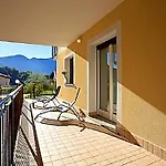 شقة 4 Village Centre Homes With Pool-by Italian Terraze, Spese, Sopra Spese, Spese Ii