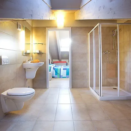 Daire 4 Village Centre Homes With Pool-by Italian Terraze, Spese, Sopra Spese, Spese Ii Lenno