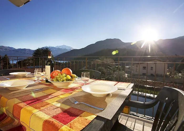 Apartment 4 Village Centre Homes With Pool-by Italian Terraze, Spese, Sopra Spese, Spese Ii Lenno