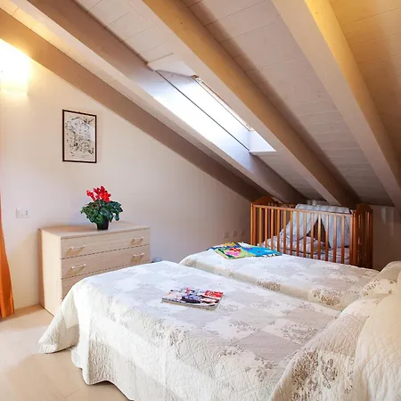 4 Village Centre Homes With Pool-by Italian Terraze, Spese, Sopra Spese, Spese Ii * Lenno