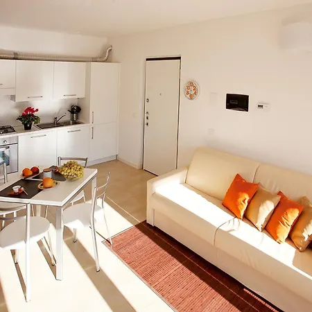 Διαμέρισμα 4 Village Centre Homes With Pool-by Italian Terraze, Spese, Sopra Spese, Spese Ii